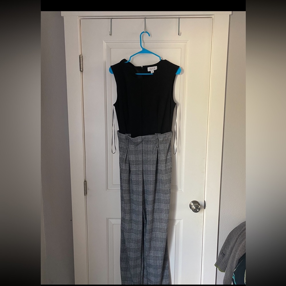 Elle Romper Jumpsuit Black and White Size Medium